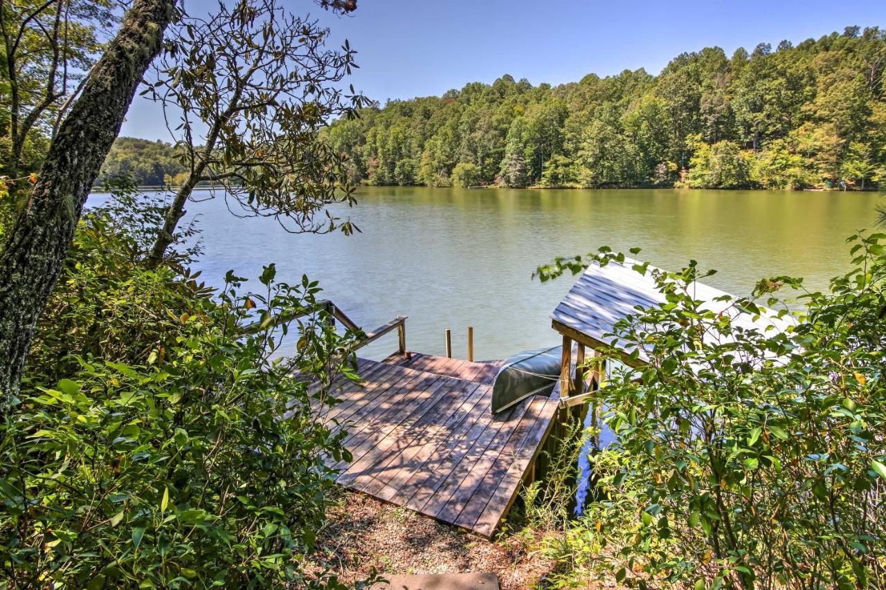 Holiday home Lakefront Mountain Rest With Gas Fireplace!